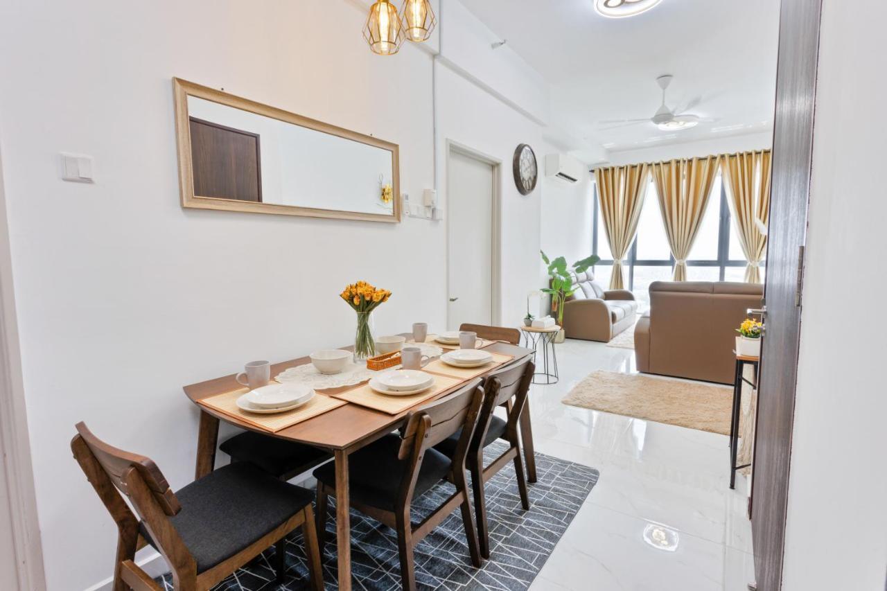 Sofea Suites @ Troika Kota Bharu #Wifi #Netflix ภายนอก รูปภาพ